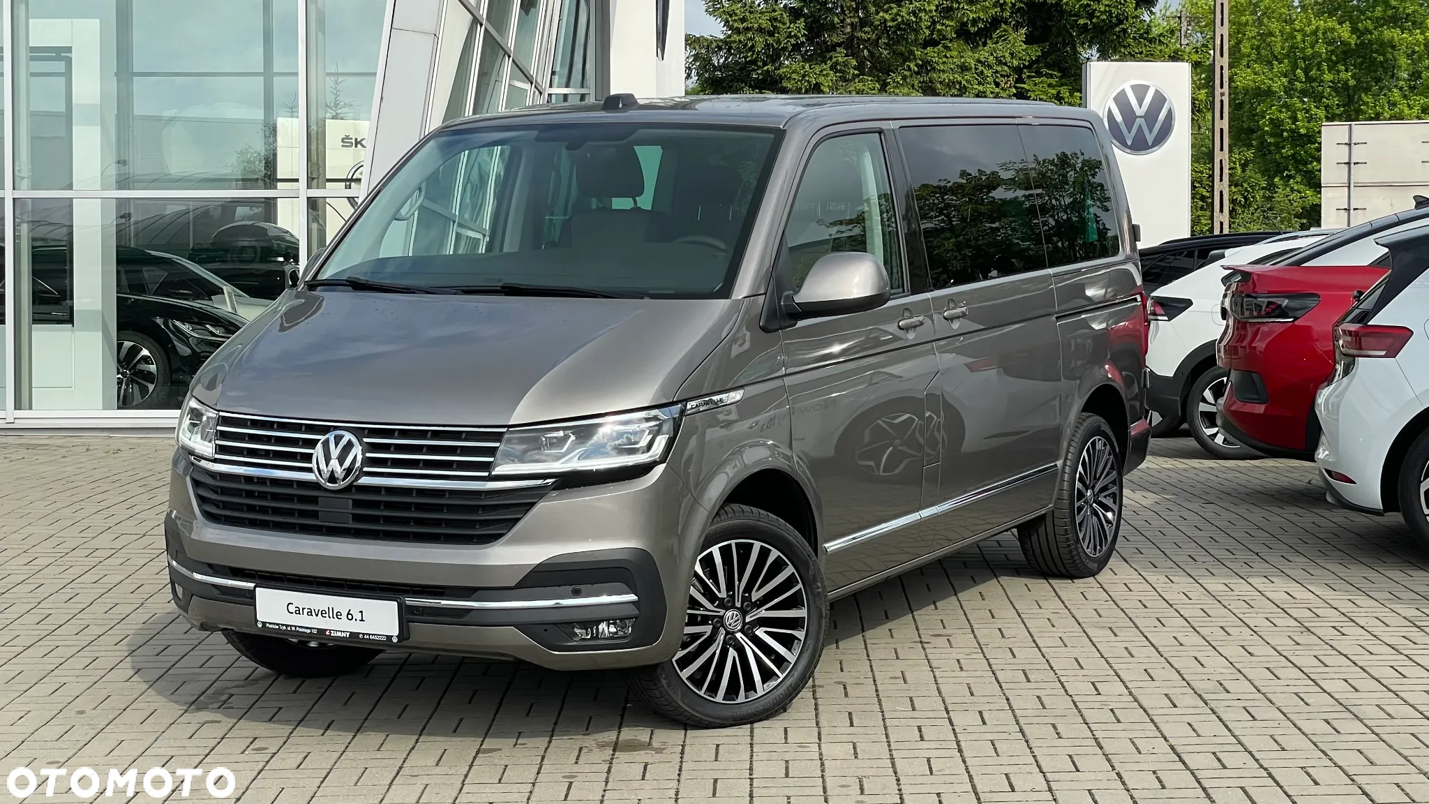 Volkswagen Caravelle - 4