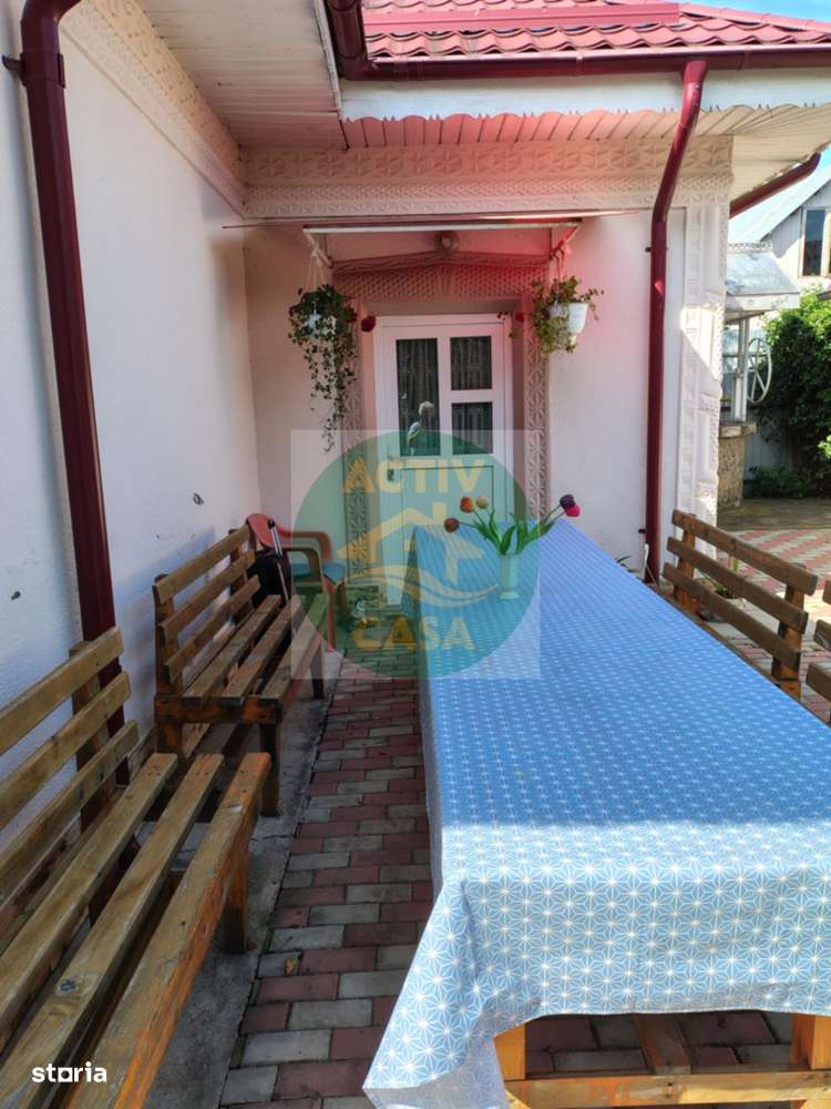 Casa de vanzare - Imagine principală: 3/4