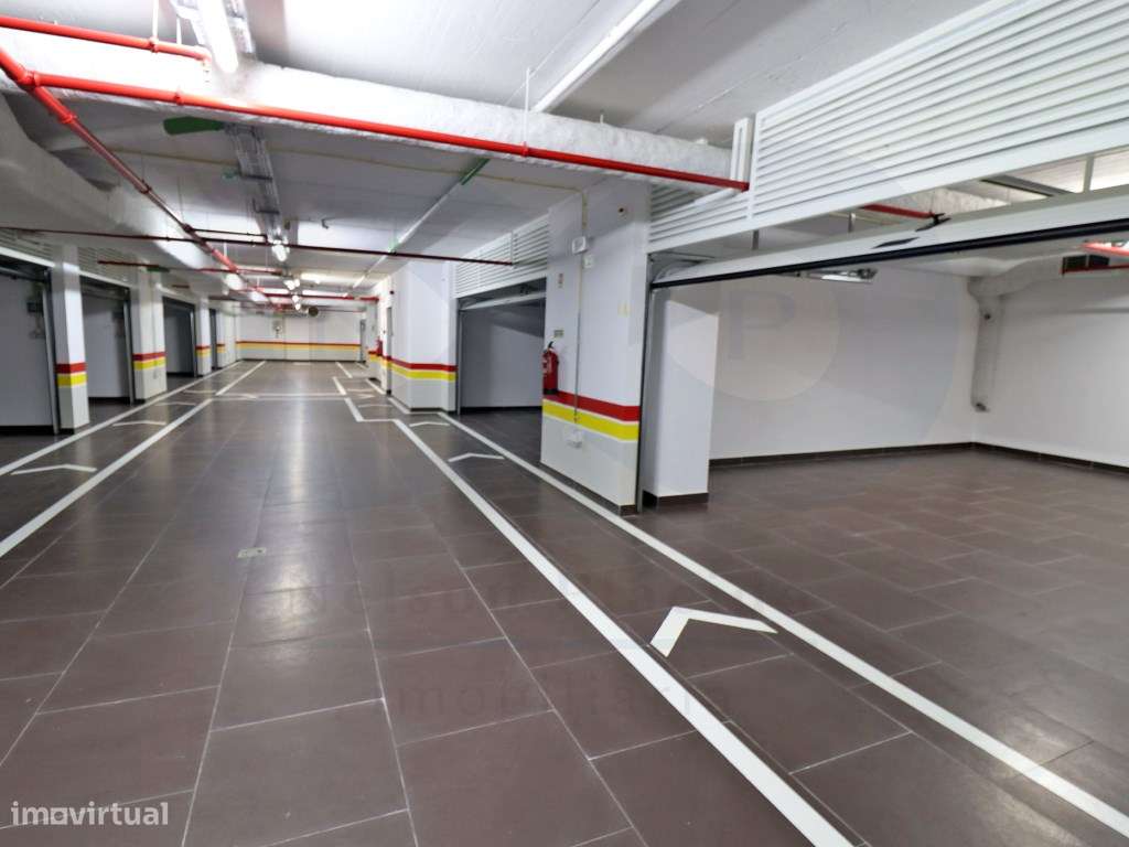 T4 CONSTRUÇÃO NOVA com terraço e garagem em Colinas do Cruzeiro - O...-45