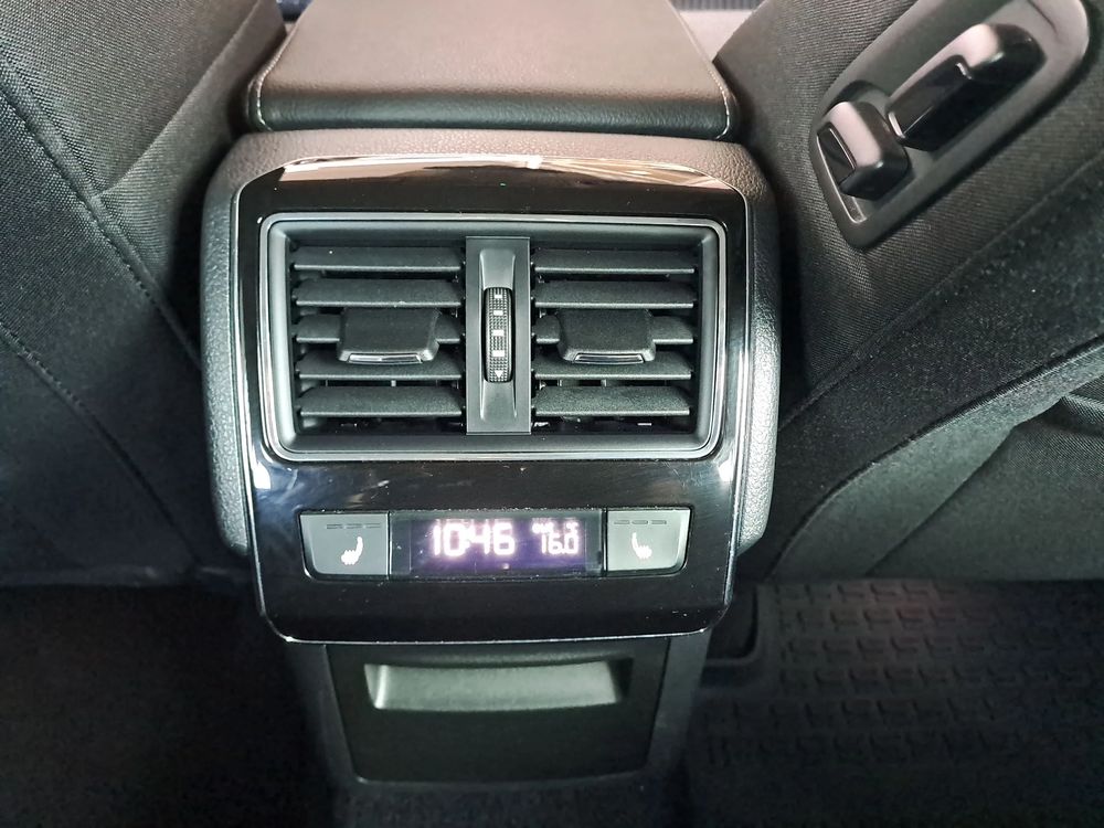 SKODA SUPERB 2,0TDI 150KM DSG Virtual Klimatyzacja Elektryczne Fotele Salon PL ASO