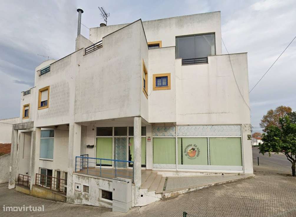 Garagen e estacionamento em Almeirim, Almeirim - Grande imagem: 2/5