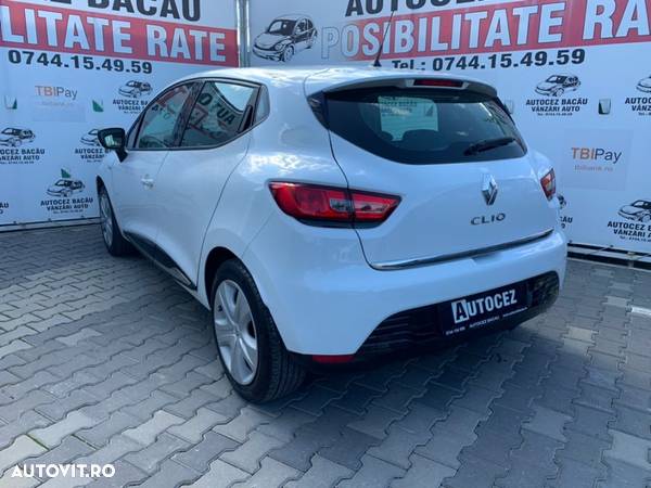 Renault Clio - 12