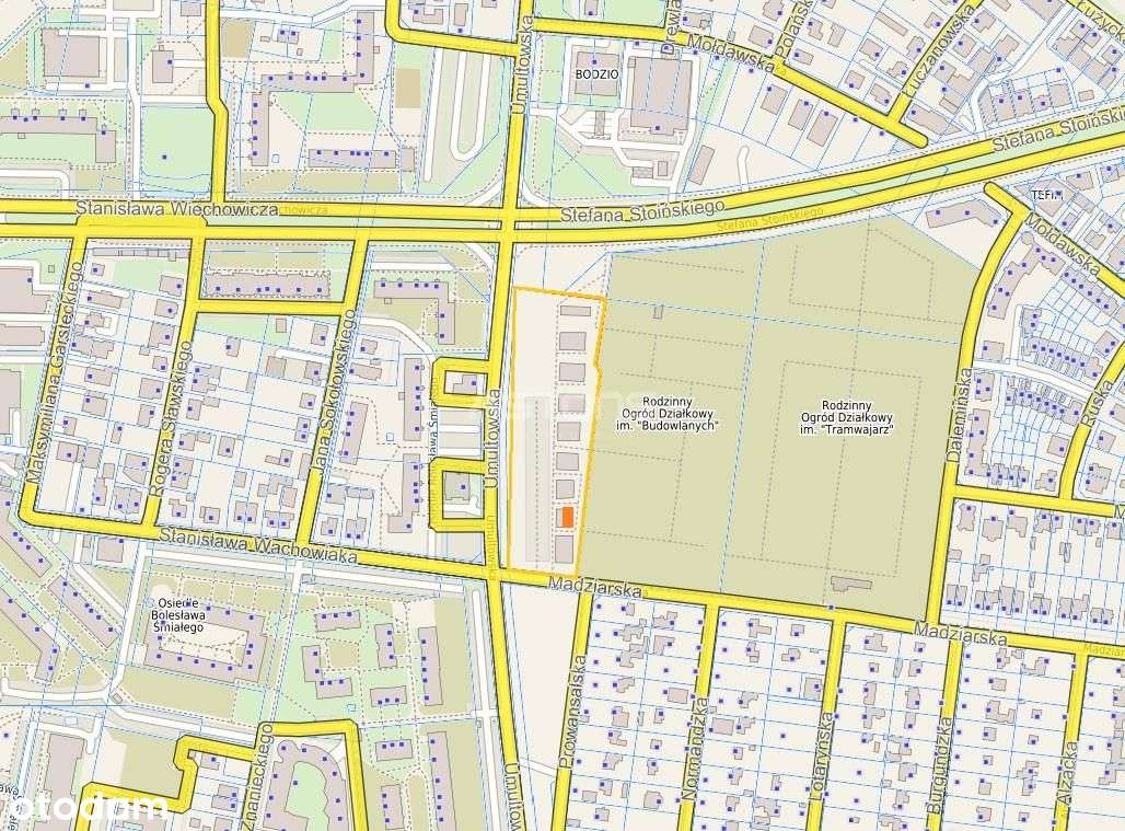 Garaż W Świetnej Lokalizacji Na Piątkowie!-5