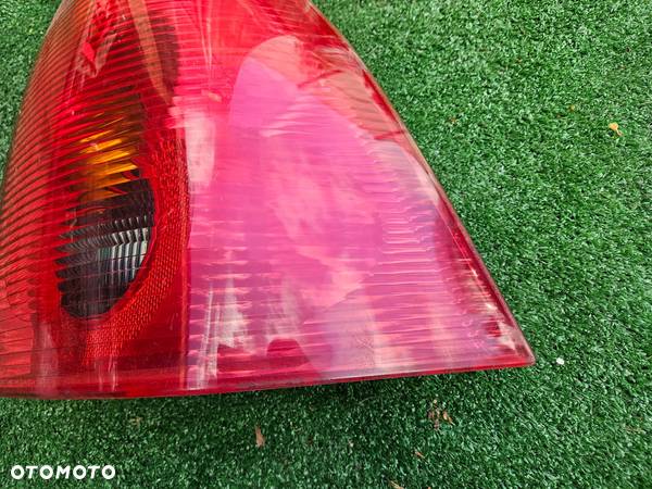 LAMPA PRAWY TYŁ PEUGEOT 307 SW 01- PRZEDLIFT - 5