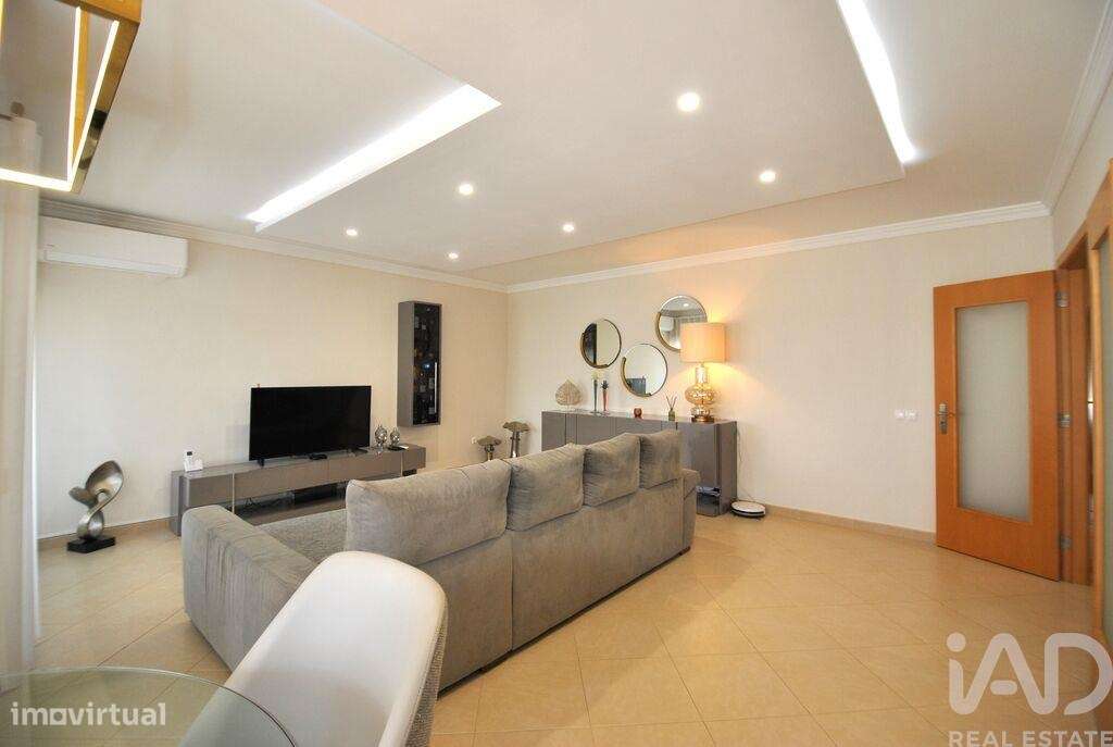 Apartamento T4 em Olhão de 149,00 m2 - Grande imagem: 5/30