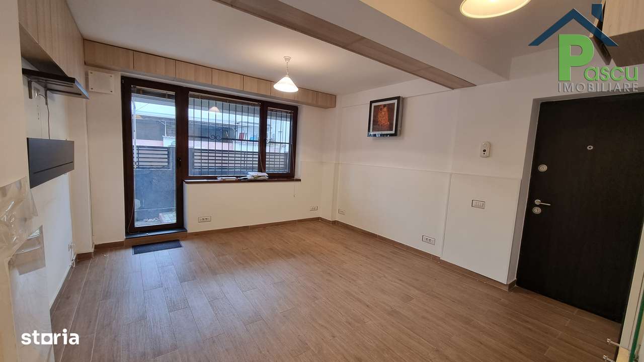 Garsoniera Brancoveanu, Alunisului, parter, curte proprie, bloc 2015 - Imagine principală: 4/11