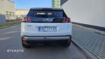 Peugeot 3008 1.2 PureTech Allure S&S - 4