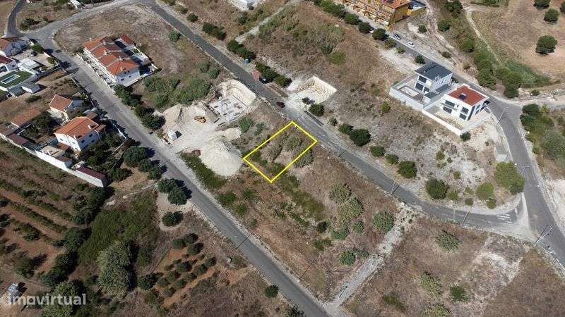 Terreno à venda na Rua das Fontaínhas - Alenquer - Grande imagem: 4/11