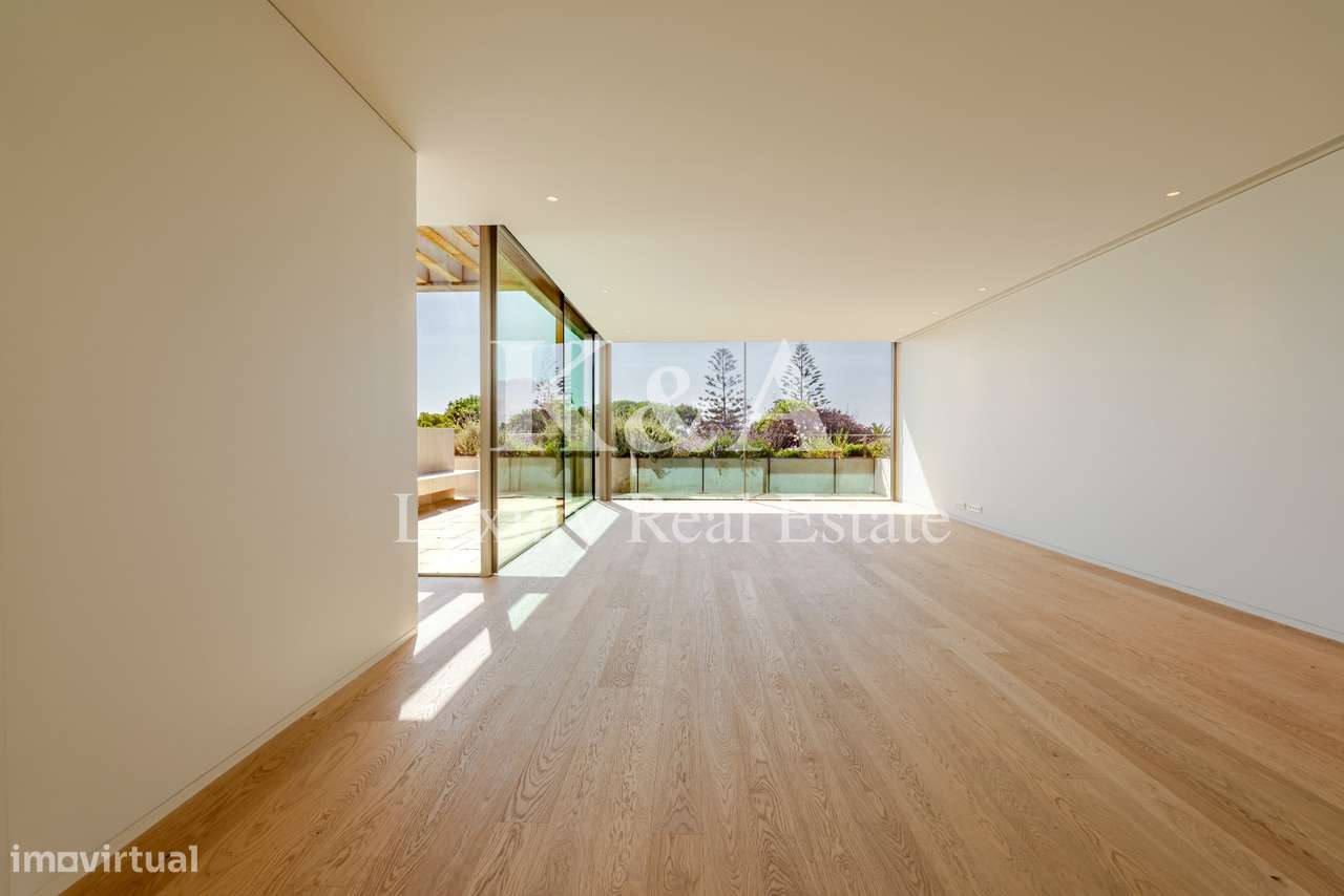 Apartamento Penthouse T4 com terraço e piscina na Foz-5
