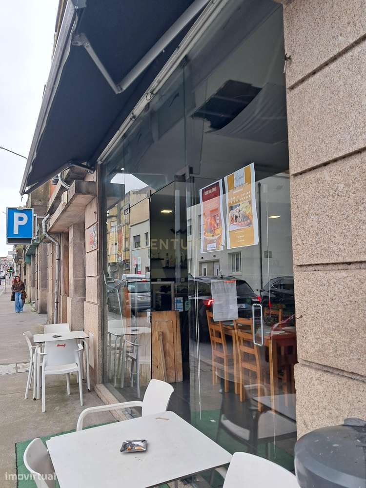 Loja com armazém na rua do Carvalhido - Porto - Grande imagem: 5/16