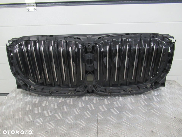 GRILL GRIL ATRAPA ŻALUZJA WLOT BMW X5 G05 2018- - 2