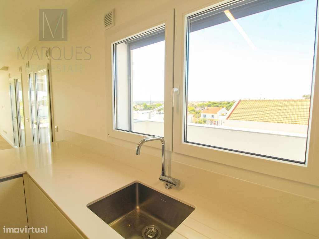 Apartamento T3 com Parqueamento e Arrecadação na Quinta do Desembar...-7