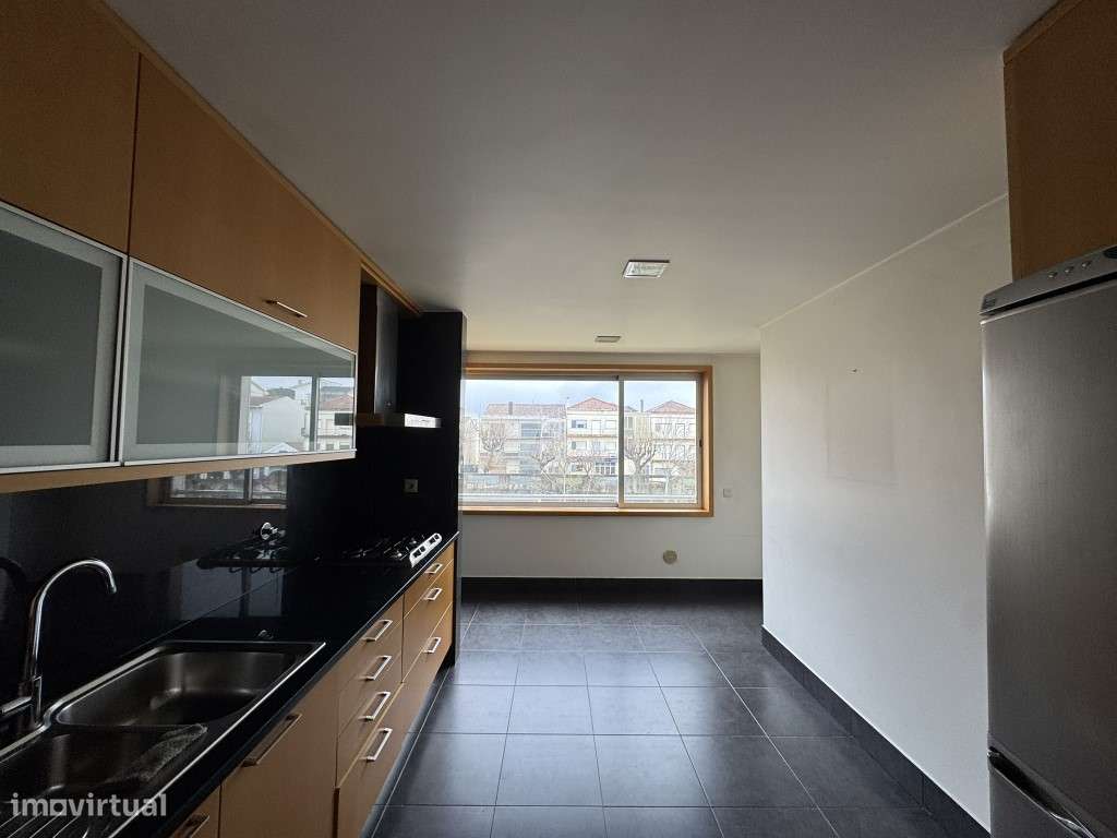 Venda apartamento T3 com Garagem Figueira da Foz - Grande imagem: 4/52