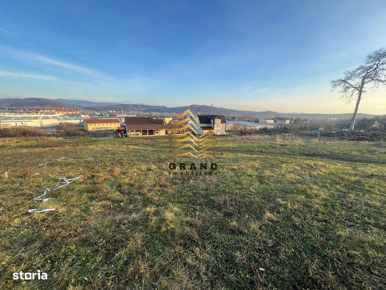 TEREN INTRAVILAN| STRADA TARPIULUI| 6000 Euro| PARCELABIL|-0