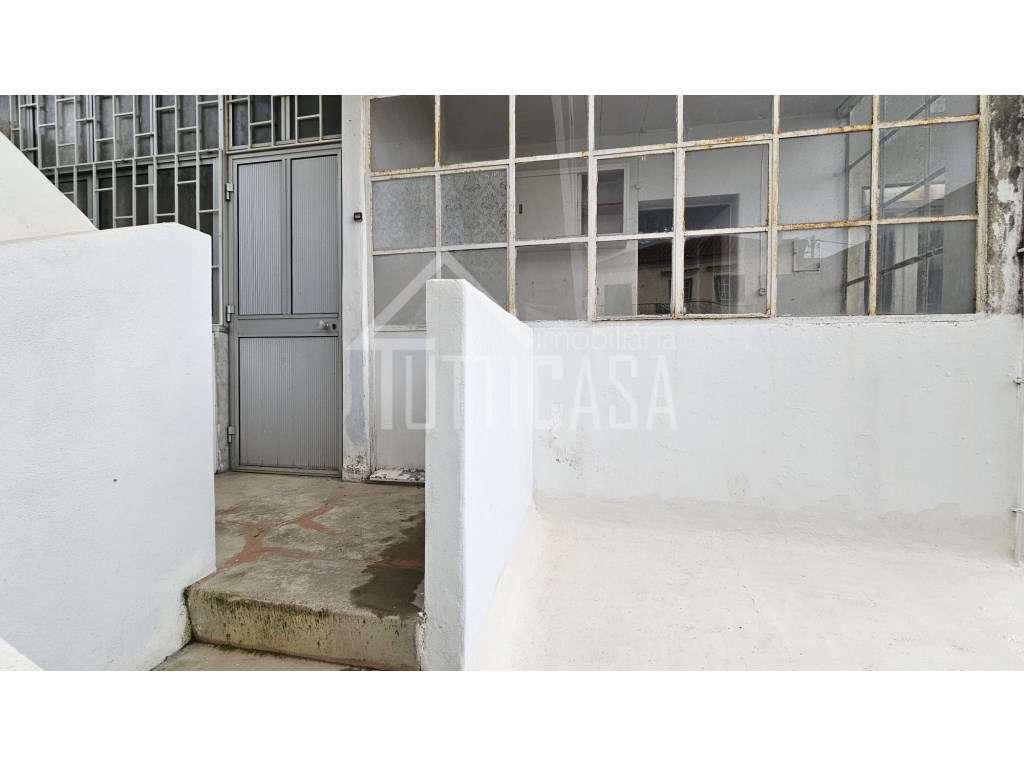 Apartamento T2 na Venda do Pinheiro-23