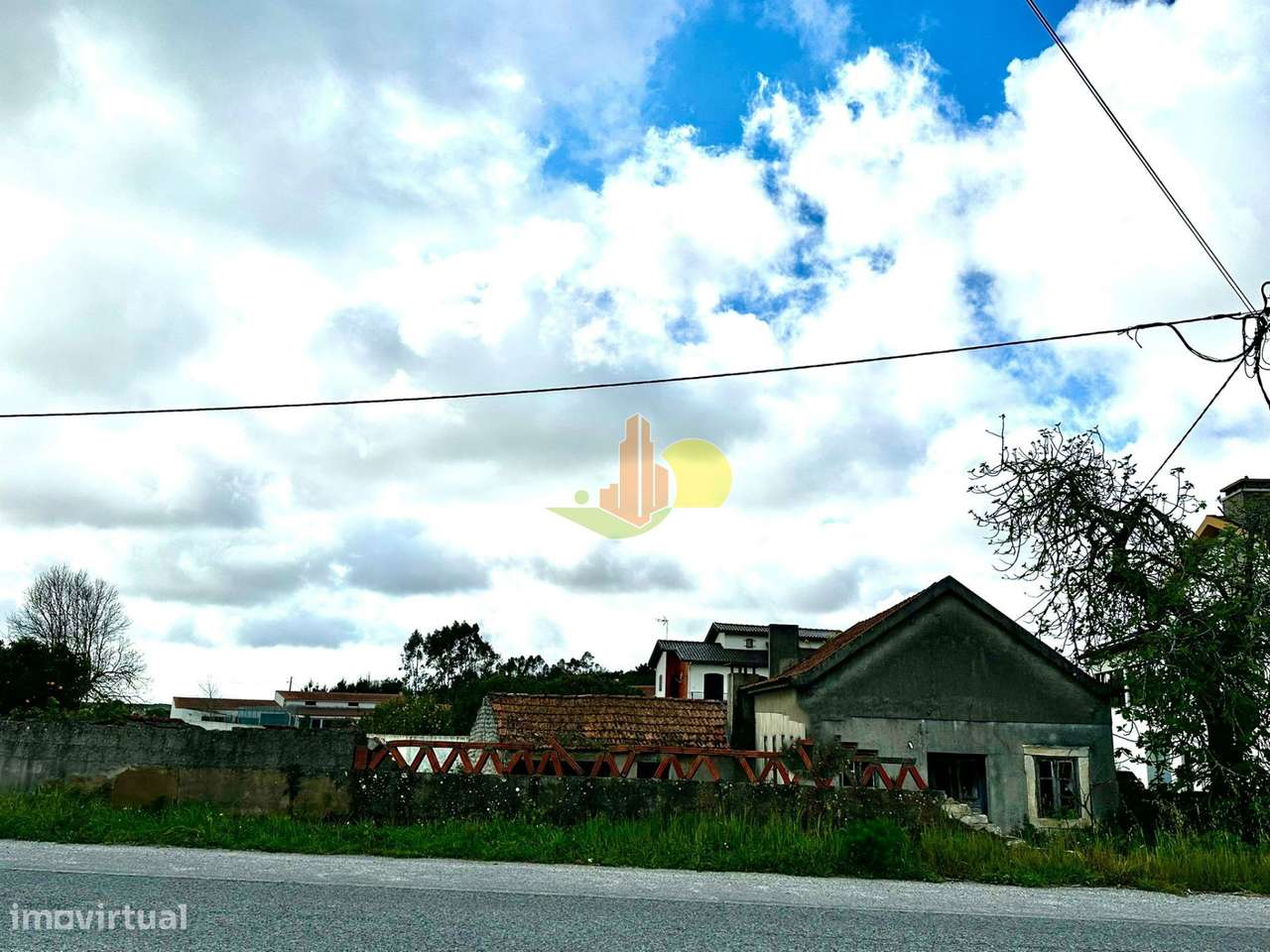 Terreno com 2800m2 - Grande imagem: 2/8