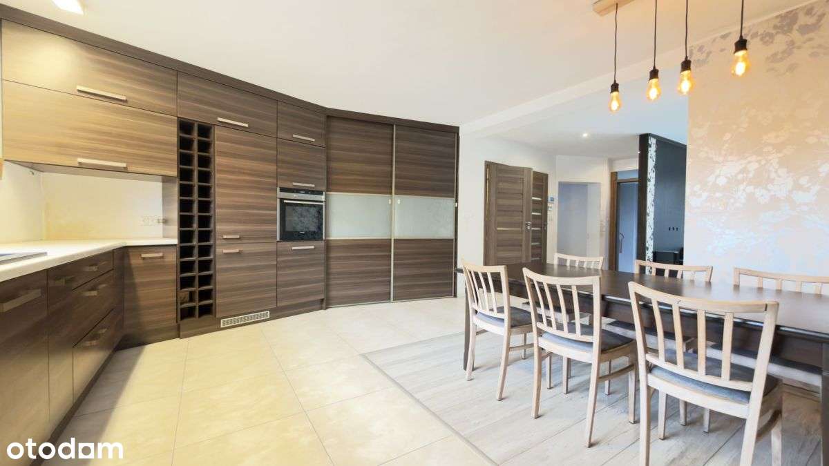 Funkcjonalny i przestronny dom z dużym ogrodem!!! - Pełny obrazek: 5/20