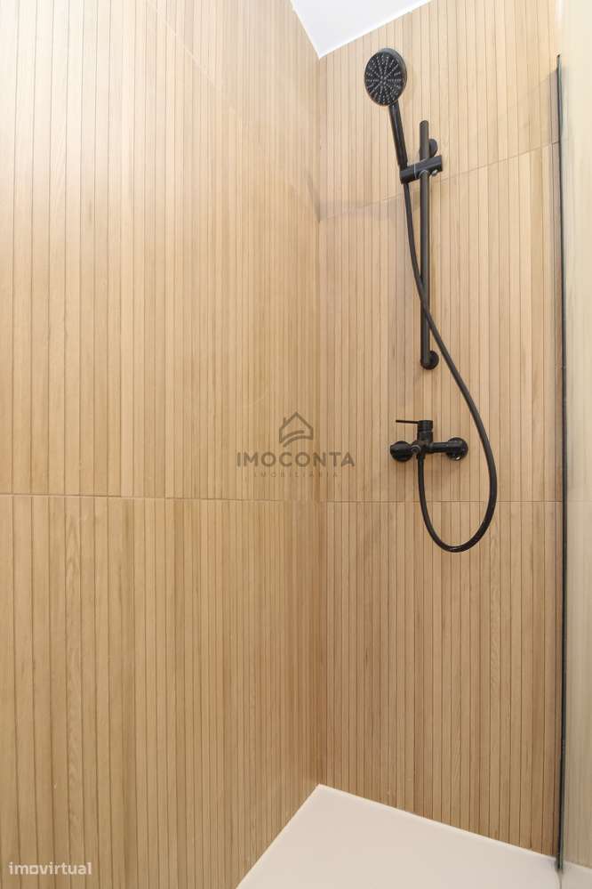 T2 Renovado c/ Garagem na Maia-16