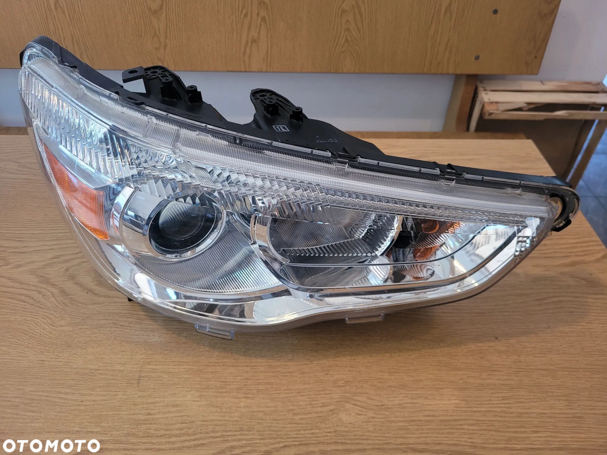 Lampa reflektor prawy przód Mitsubishi ASX Lift p9135R - 3