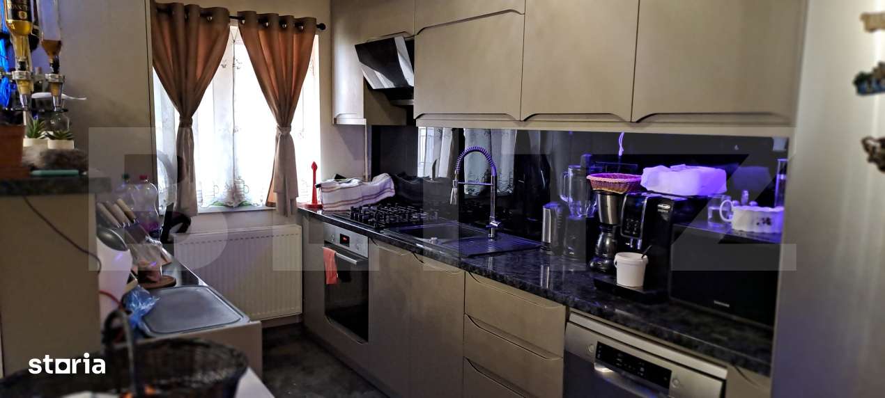 Apartament cu 3 camere, 68 mp, zona Eroilor, cu balcon inchis si parca - Imagine principală: 3/11