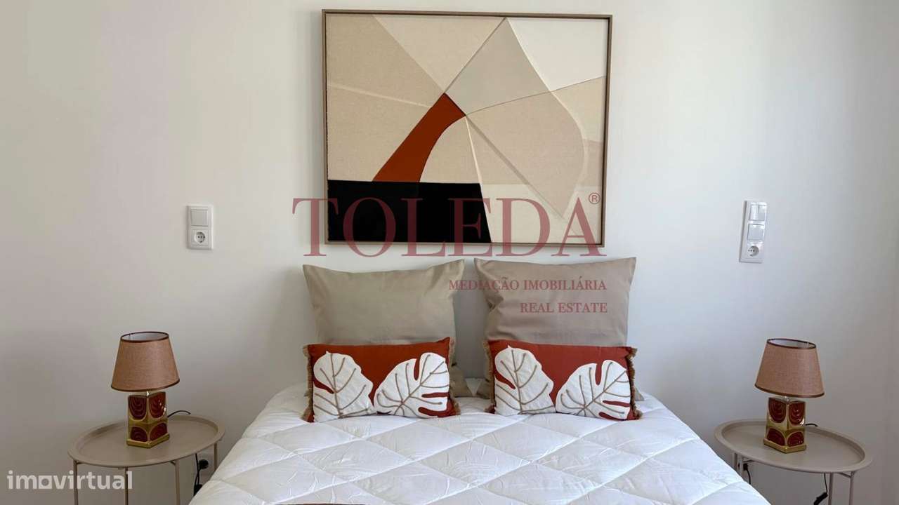 Apartamento T3 Remodelado a Estrear no Centro de Benfica-10