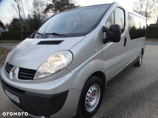 Renault Trafic - 1