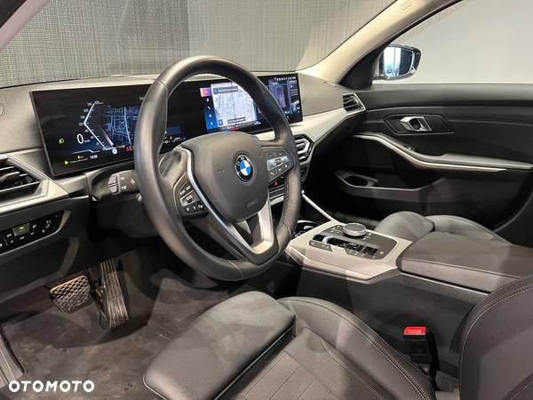 BMW Seria 3 318i Advantage - 11