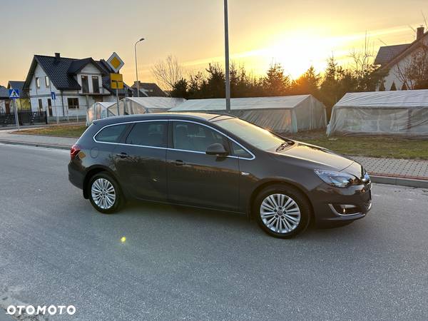 Opel Astra - 2