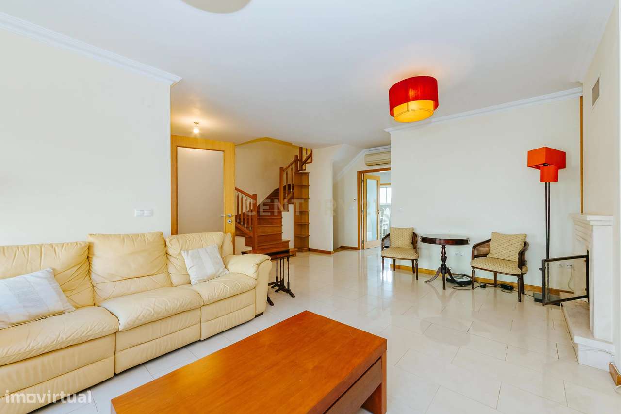 Moradia T3 em Alcochete com Vista e Jardim Privado - Grande imagem: 3/28