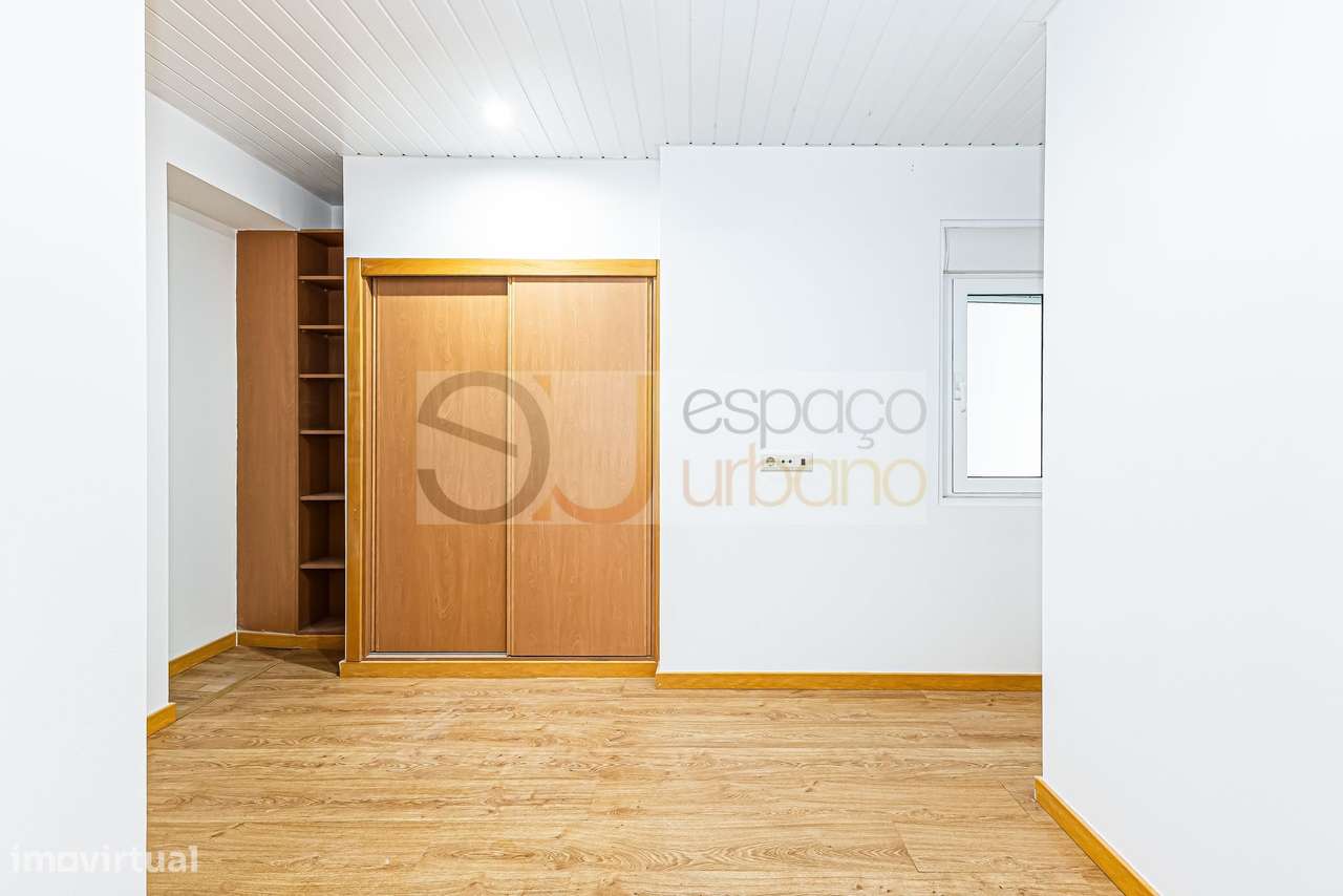 Boliqueime - Investimento: Moradia Isolada com 10 Suites em Zona Privi-33