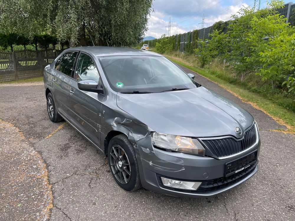 Skoda Rapid 1.2 TSI Active 2013