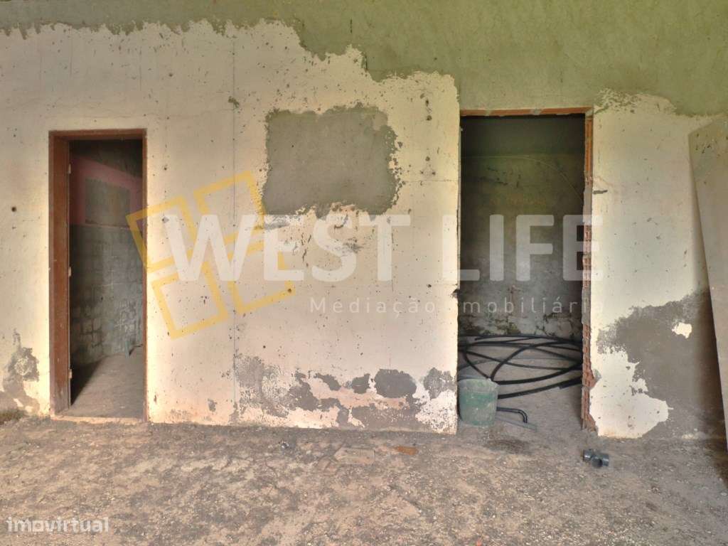 Moradia T3 inserida num lote de 422m2 - POTENCIAL HABITACIONAL - Ca...-12