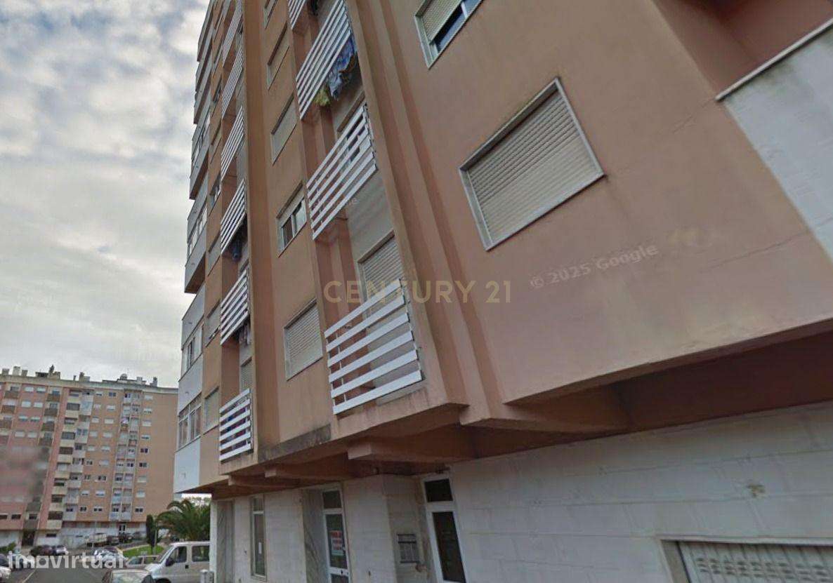 T2 na zona central de Agualva-Cacém - Grande imagem: 4/5