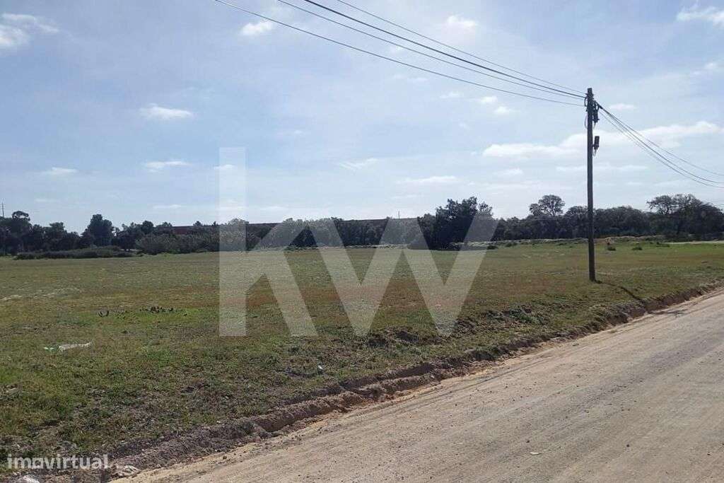 Terreno com 75.000 m2 para construção de armazéns no MONTIJO, Lisboa - Grande imagem: 4/18