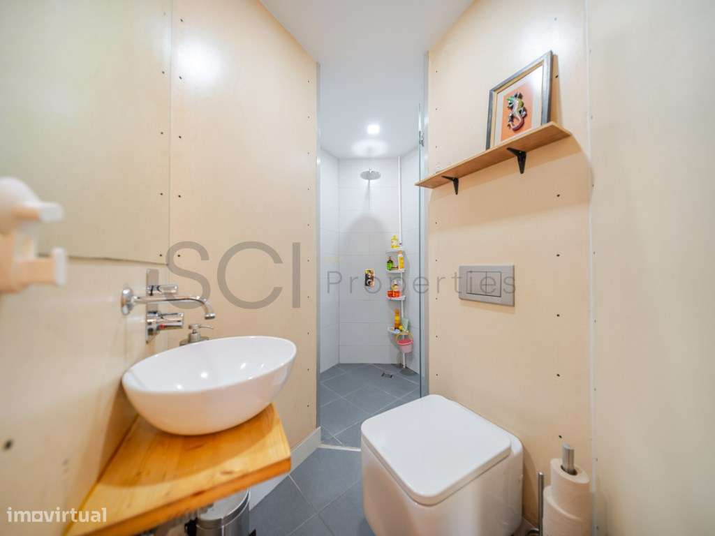 Apartamento T2+1 Santo Antonio | 2º Andar | Perto Praia-37