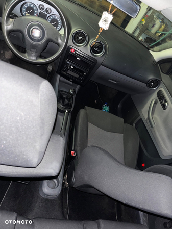 Seat Ibiza 1.4 16V 100 Sport - 20