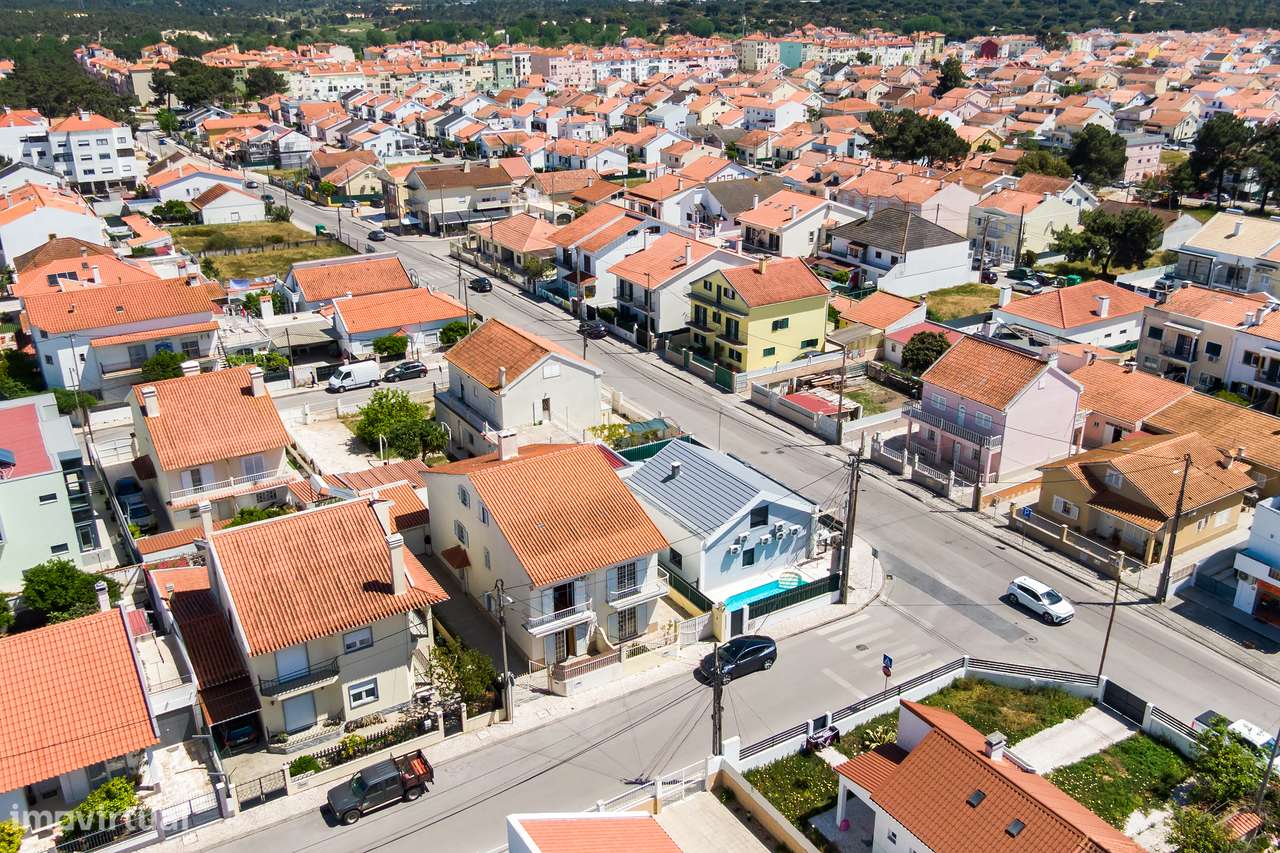 Moradia T2+2, Quinta do Conde-28