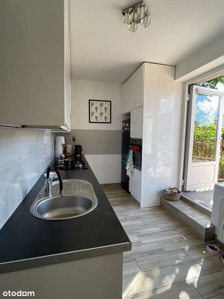 Dom z lokalem użytkowym ul. Zwycięstwa-11