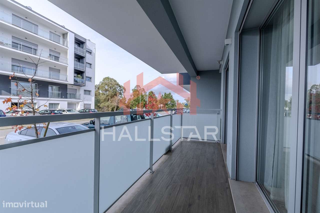 Apartamento T2 / Cozinha Equipada e Terraço / Marrazes-14