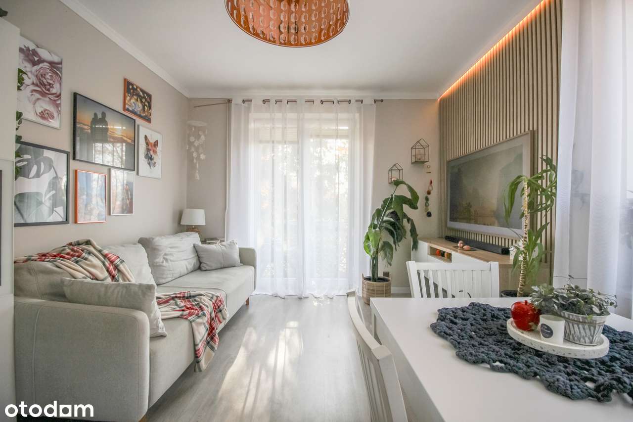 I piętro, balkon, garaż-9