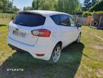 Ford Kuga 2.0 TDCi 4x4 Titanium - 7