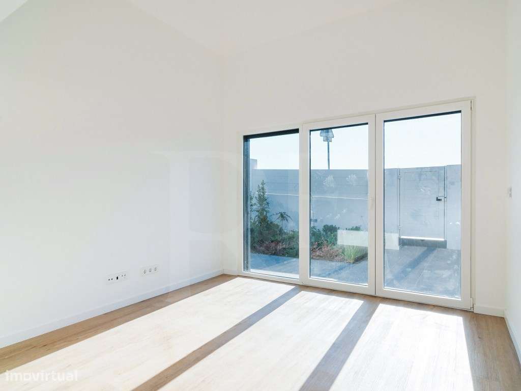 Moradia Nova T2 Independente em Alvide, Cascais-2