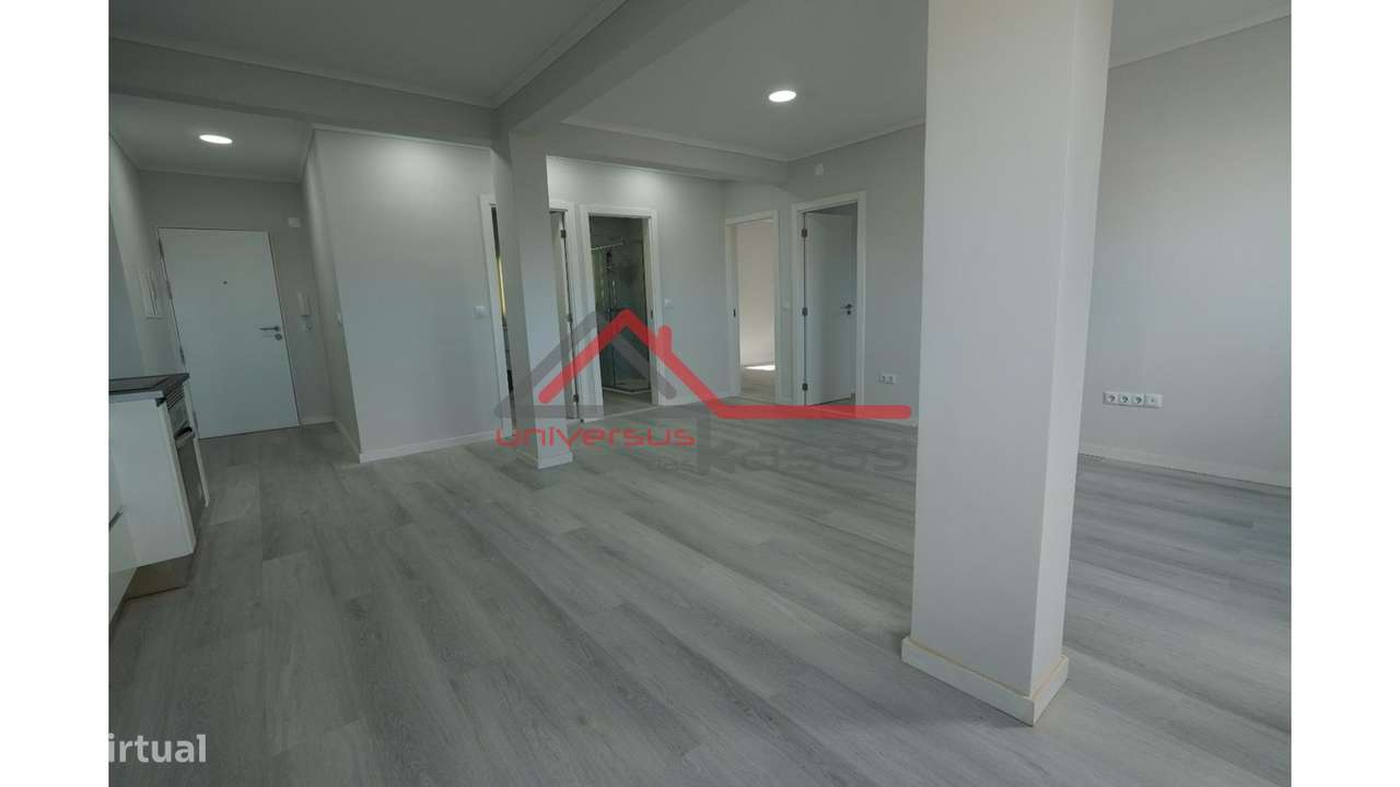 Apartamento T2 Remodelado em Setúbal-6