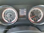 Dodge Grand Caravan - 8