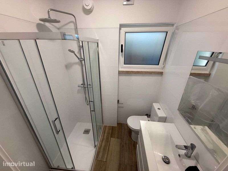 Arrenda-se T0 em Benfica - Totalmente remodelado - Grande imagem: 5/5