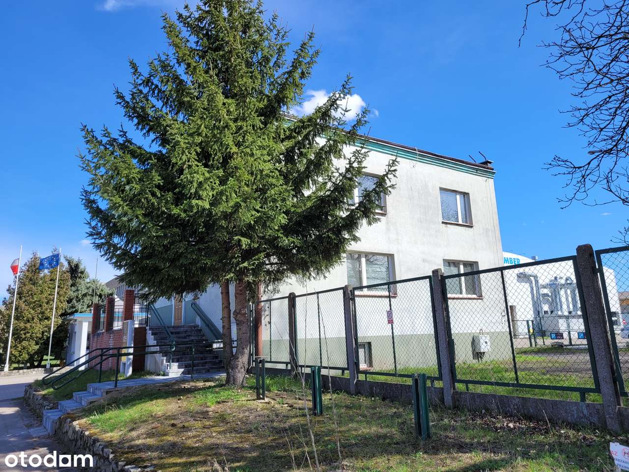 BIUROWIEC, ul. Surowieckiego 171,50 M2 - Dom