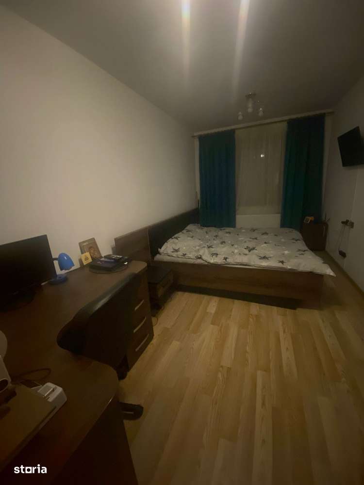 Vanzare Apartament 3 camere/loc parcare/boxa ,Tractorul, BRASOV-7