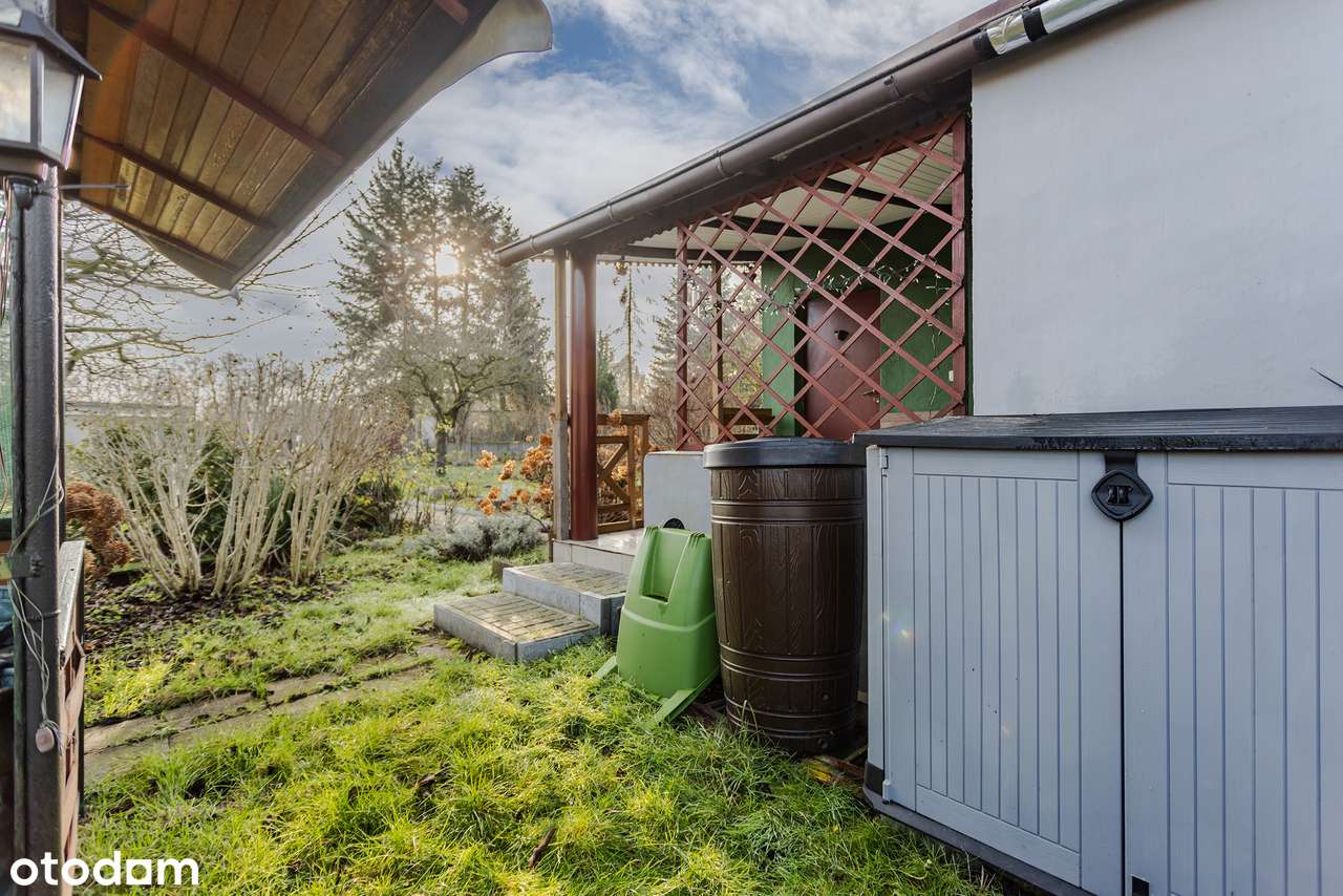 Działka ROD z DOMKIEM CAŁOROCZNYM i wjazdem na działkę samochodem-9