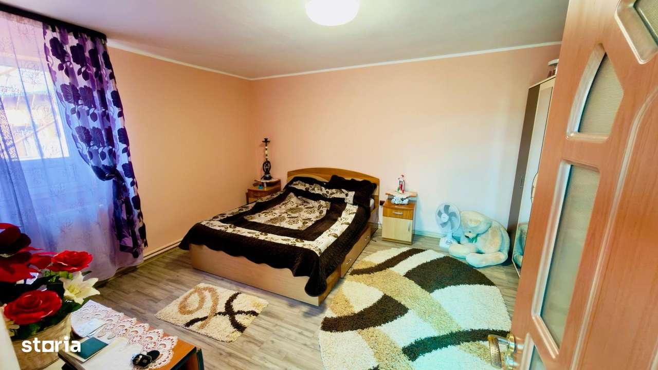 Casa de vanzare in zona Parc CFR - Imagine principală: 5/15