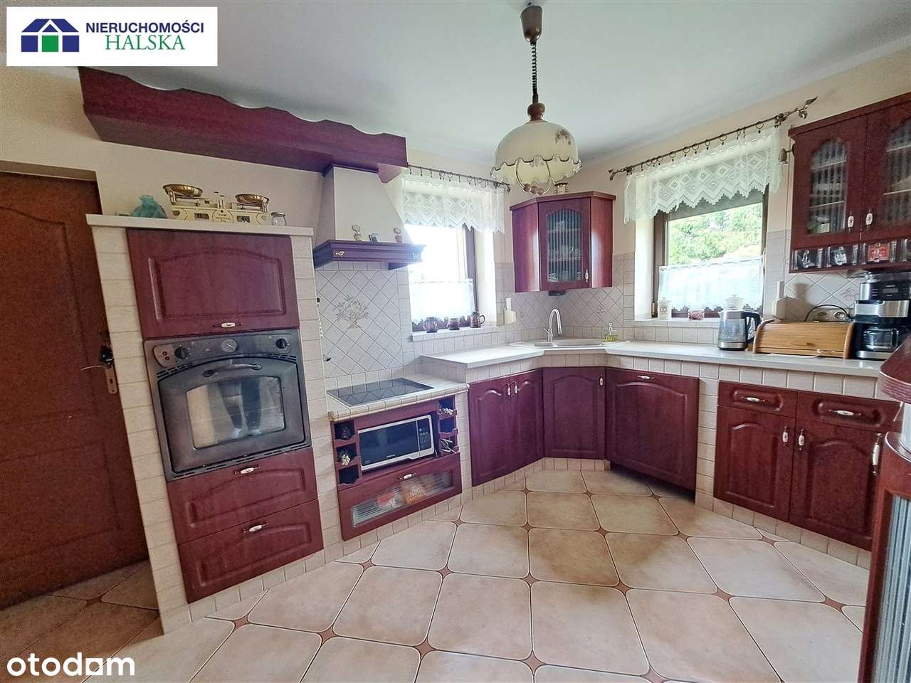 Dom na sprzedaż w mieście z dużą działką-7